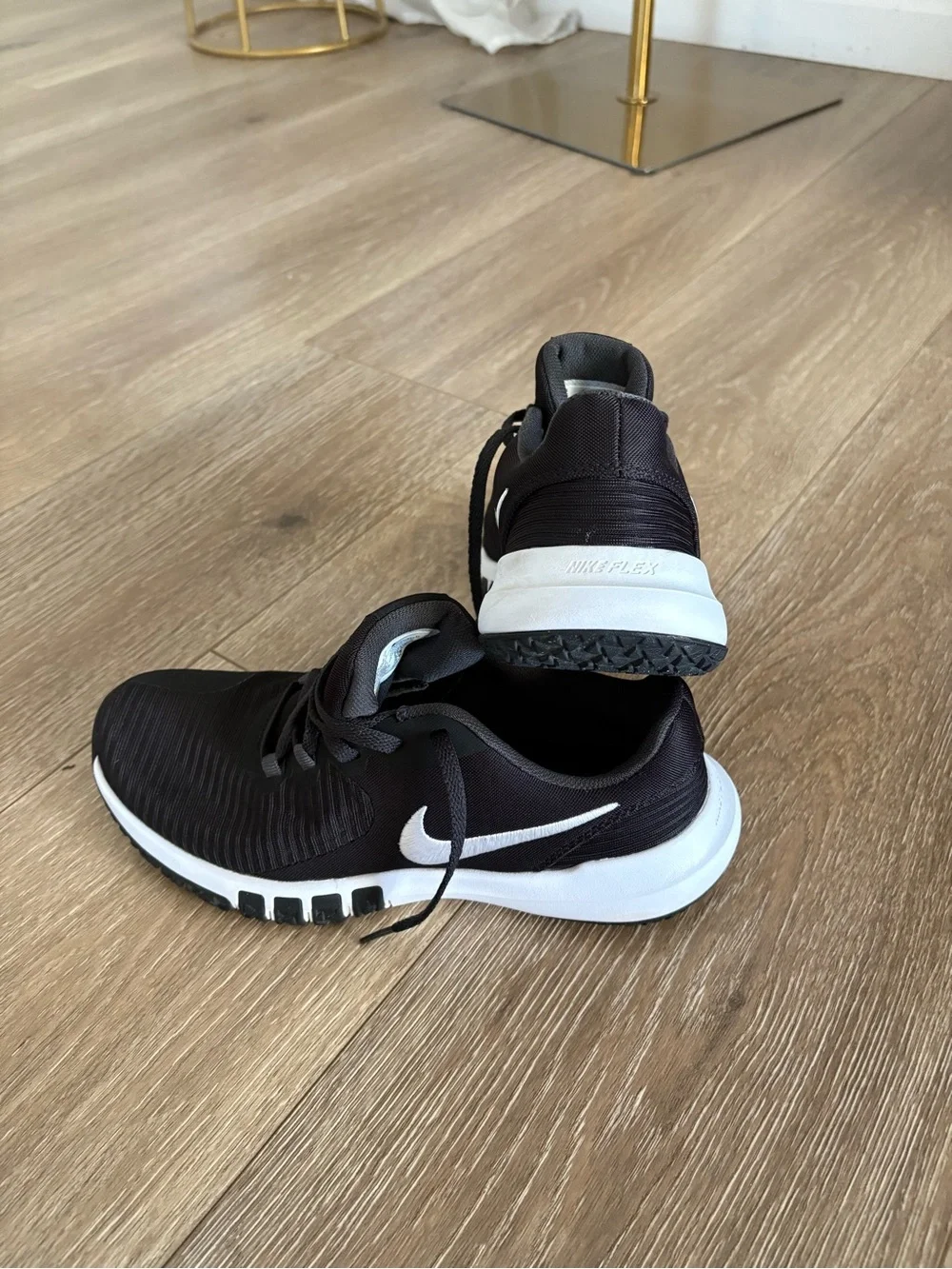 Nike Black and White Men's Training Sneakers